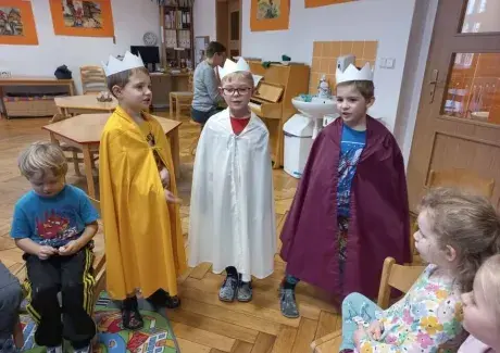 NÁBOŽENSTVÍ - TŘI KRÁLOVÉ