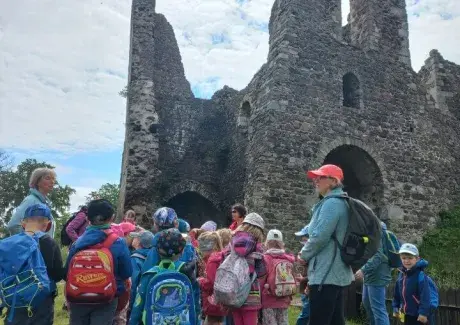 ŠKOLNÍ VÝLET POTŠTEJN