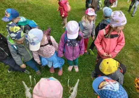 ŠKOLNÍ VÝLET POTŠTEJN