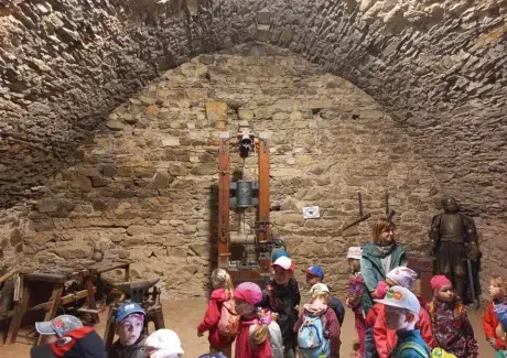 ŠKOLNÍ VÝLET POTŠTEJN