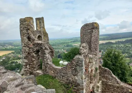 ŠKOLNÍ VÝLET POTŠTEJN