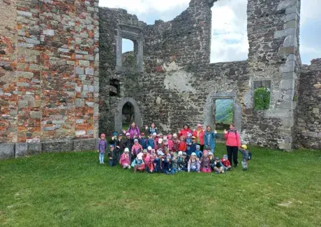 ŠKOLNÍ VÝLET POTŠTEJN