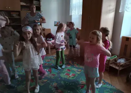 PŘESPÁVÁNÍ V MŠ + ROZLOUČENÍ S PŘEDŠKOLÁKY