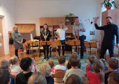 SNĚHURKA (HUDEBNÍ POHÁDKA)