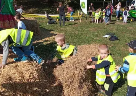 DOŽÍNKY ZÁŘÍ 2023