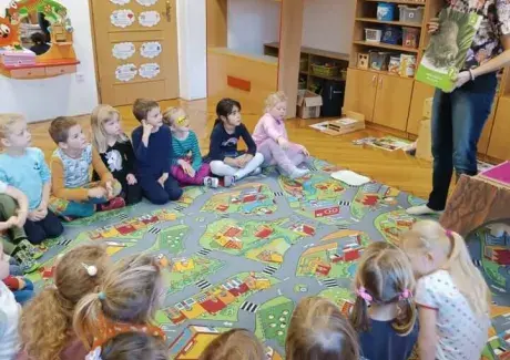 POVÍDÁNÍ O JEŽKU A NETOPÝROVI (záchranná stanice Jaroměř)