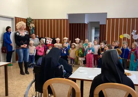 NÁVŠTĚVA U SESTŘIČEK 2024