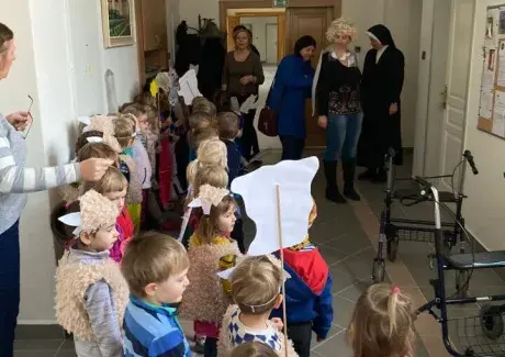 NÁVŠTĚVA U SESTŘIČEK 2024