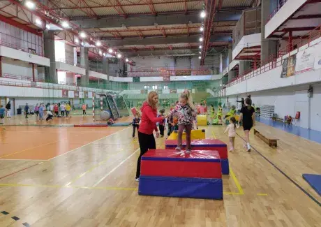ŠKOLNÍ TURNAJ VE VYBÍJENÉ + MIKULÁŠ 2024