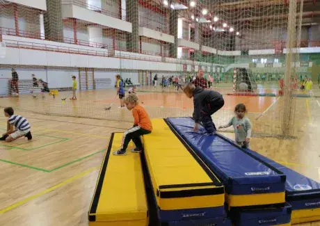 ŠKOLNÍ TURNAJ VE VYBÍJENÉ + MIKULÁŠ 2024