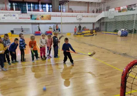 ŠKOLNÍ TURNAJ VE VYBÍJENÉ + MIKULÁŠ 2024