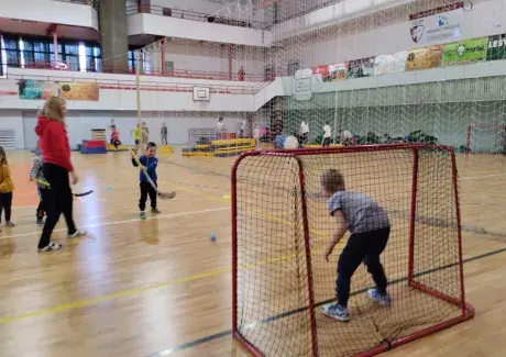 ŠKOLNÍ TURNAJ VE VYBÍJENÉ + MIKULÁŠ 2024