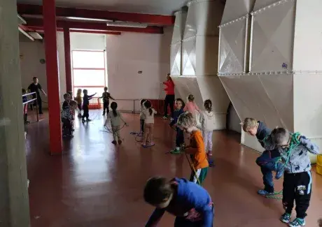 ŠKOLNÍ TURNAJ VE VYBÍJENÉ + MIKULÁŠ 2024