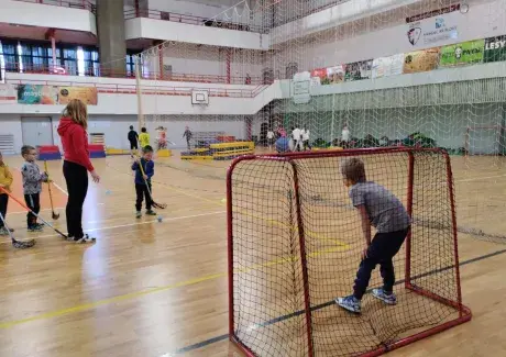 ŠKOLNÍ TURNAJ VE VYBÍJENÉ + MIKULÁŠ 2024