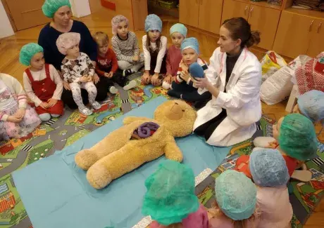 MEDVÍDKOVA NEMOCNICE