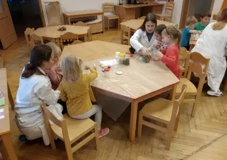 MEDVÍDKOVA NEMOCNICE