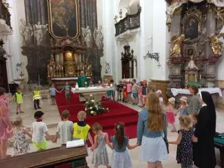 V KOSTELE PANNY MARIE